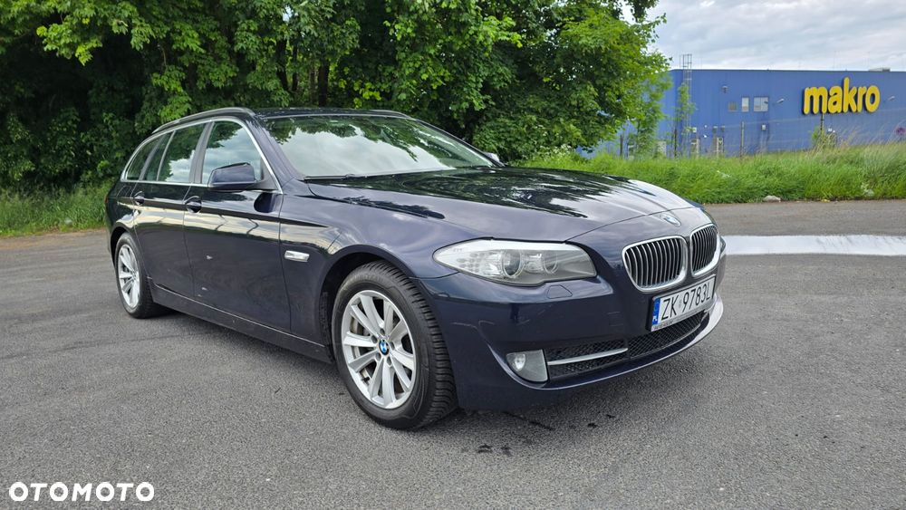 BMW Seria 5 520d - 4