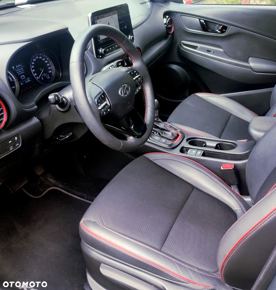 Hyundai Kona - 8