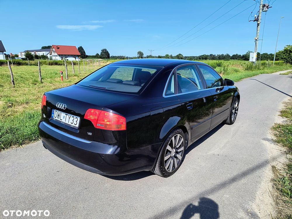 Audi A4 Limousine - 7