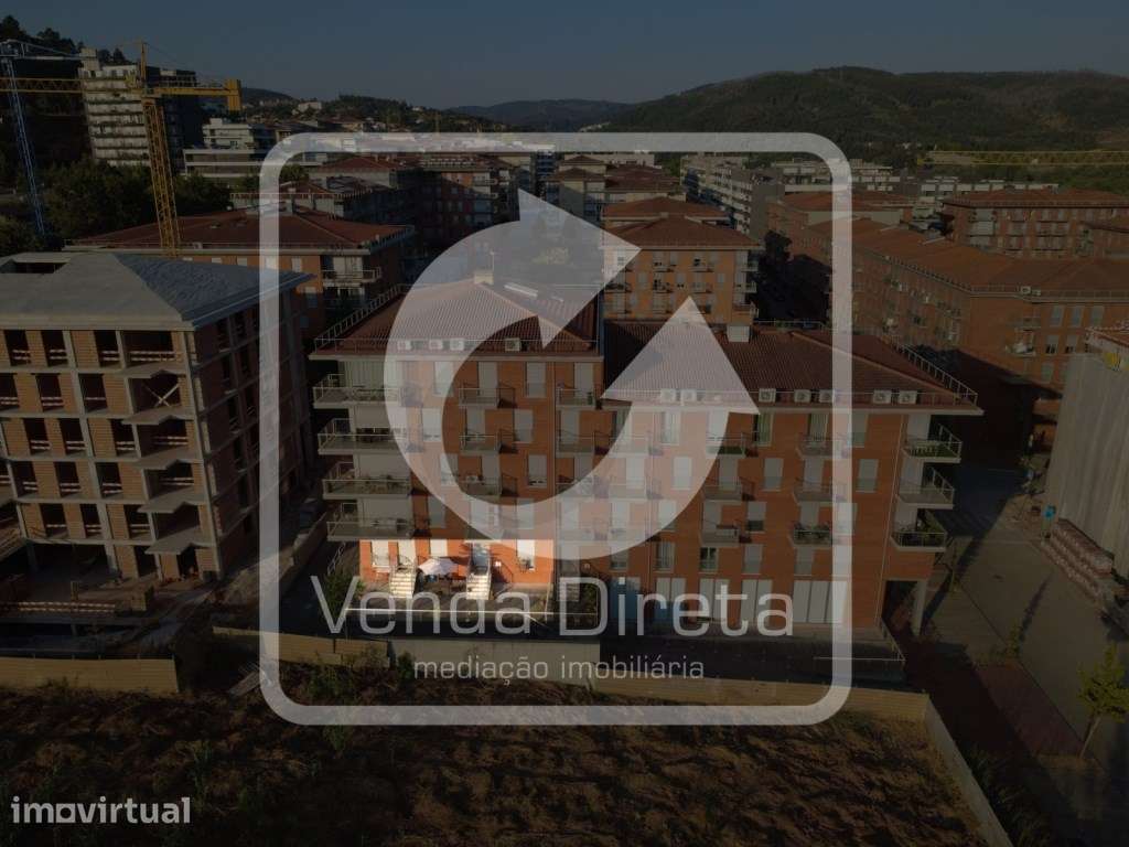 Apartamento T3 com 156 m², Terraço Amplo e Garagem | Santo António ... - Grande imagem: 2/24