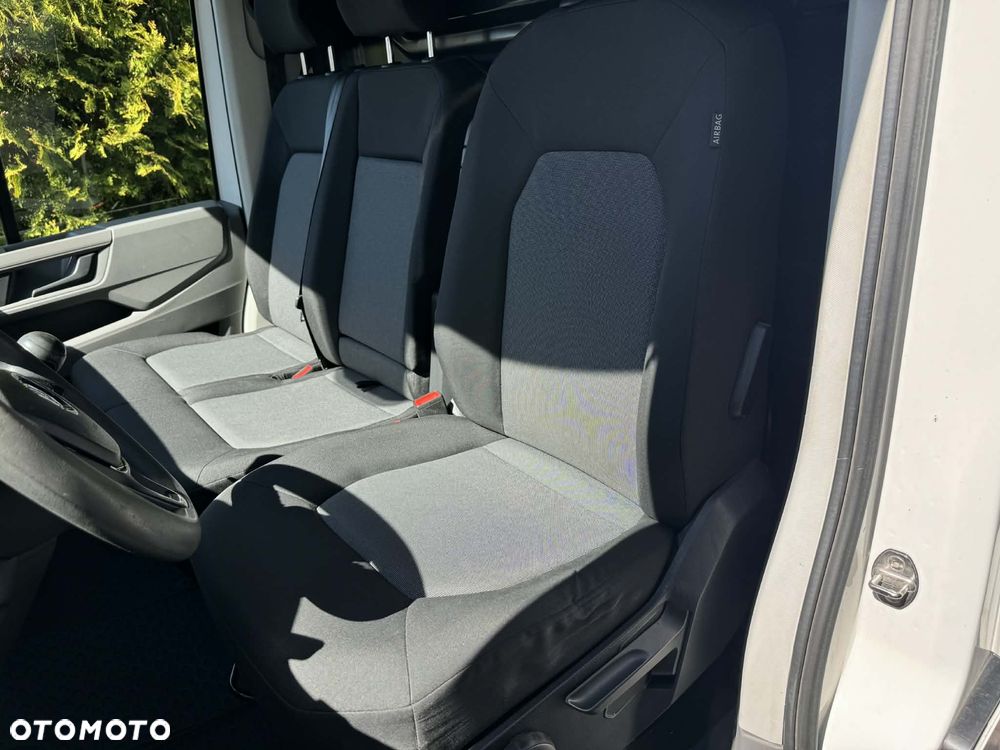 Volkswagen Crafter - 13