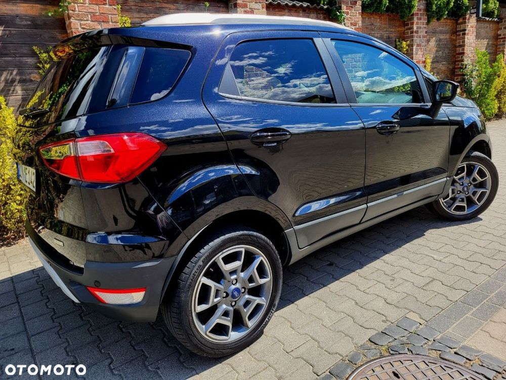 Ford EcoSport - 4