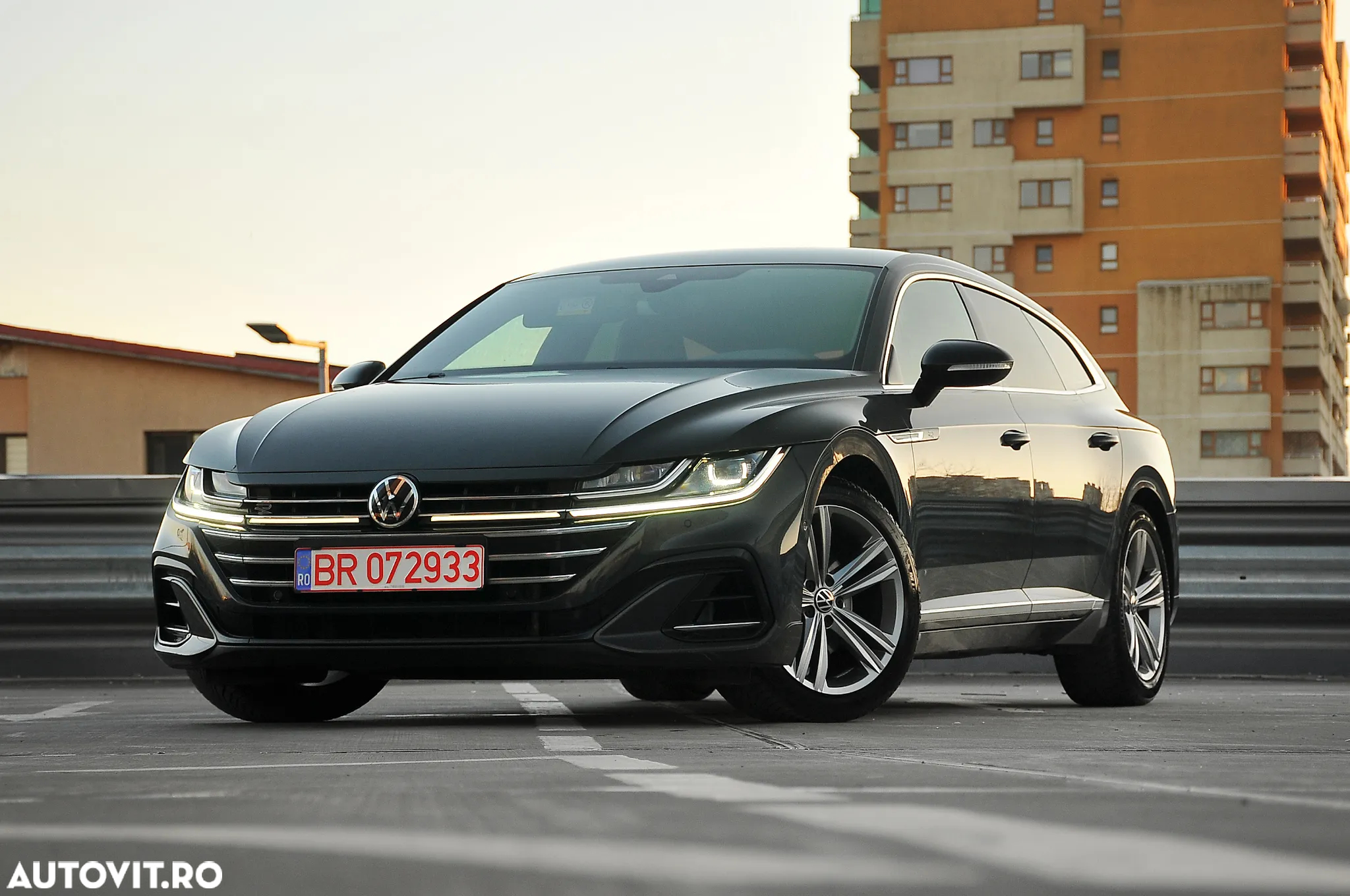 Volkswagen ARTEON Shooting Brake 2.0 TDI SCR DSG R-Line - 10