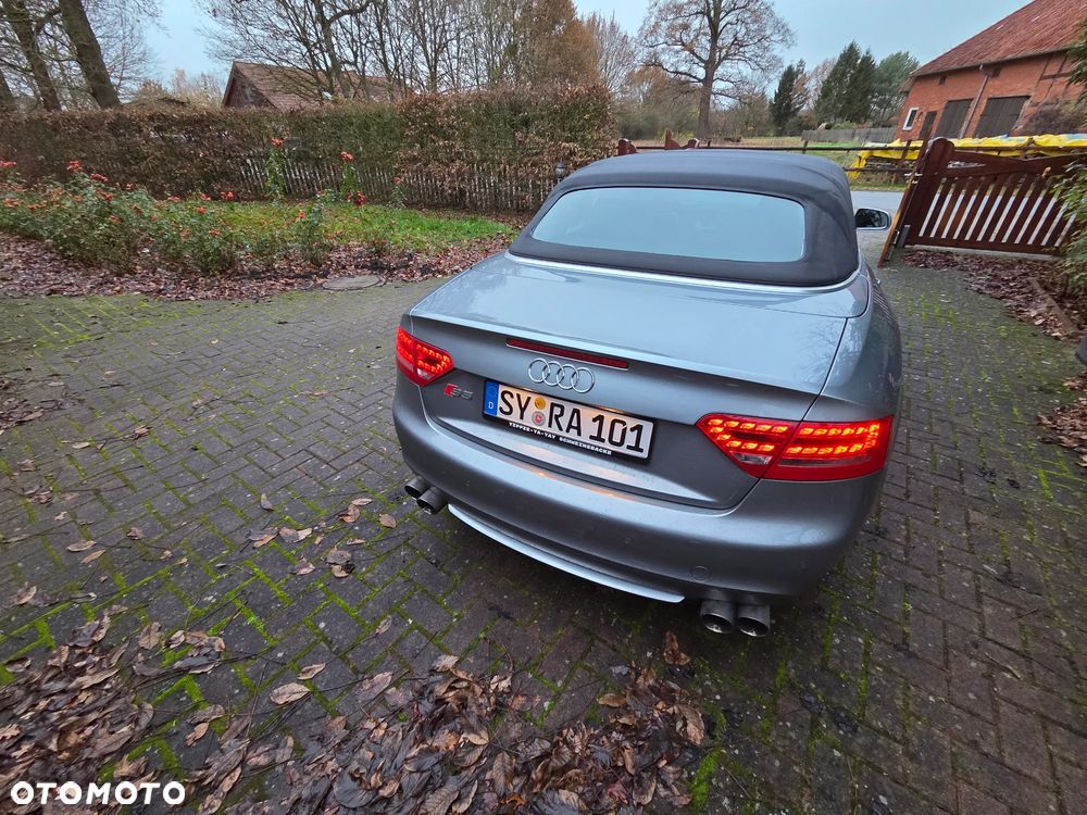 Audi S5 Cabrio S tronic - 16