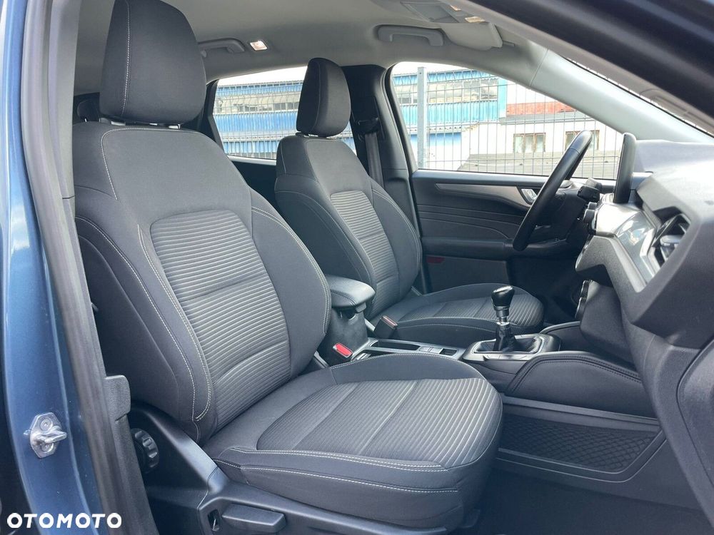 Ford Kuga - 22