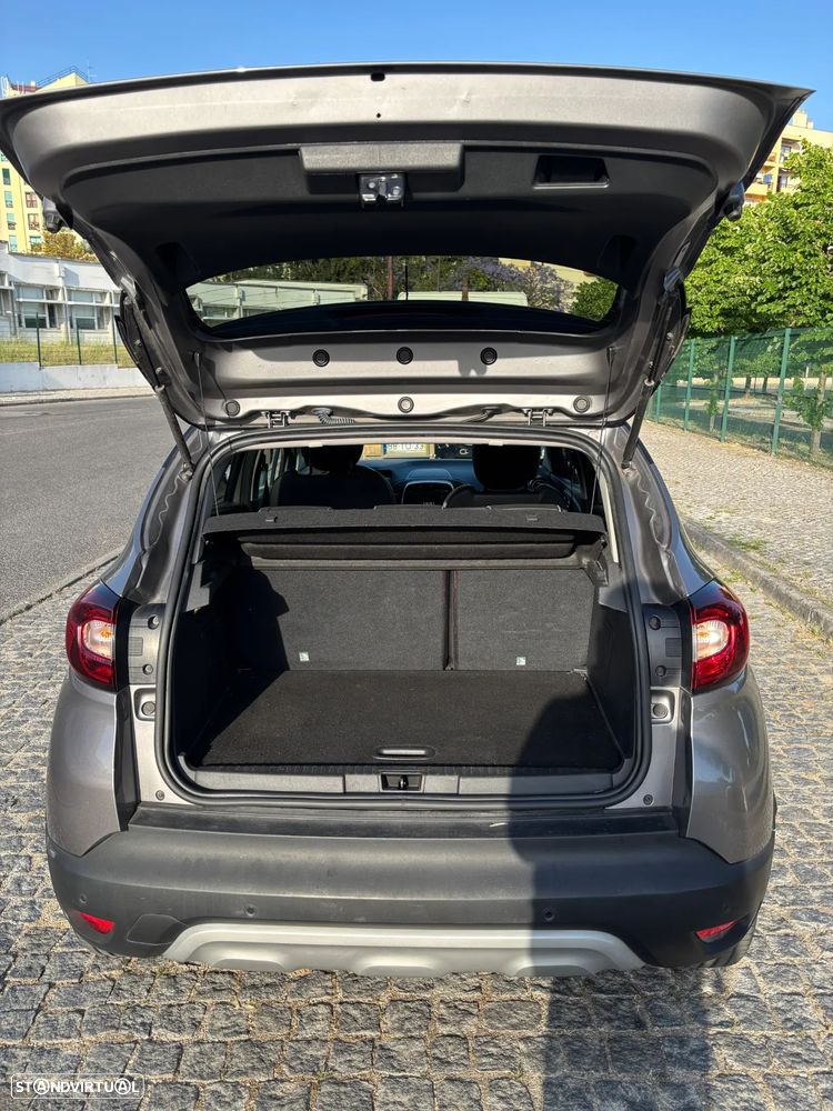Renault Captur 1.5 dCi Exclusive XMOD EDC - 11