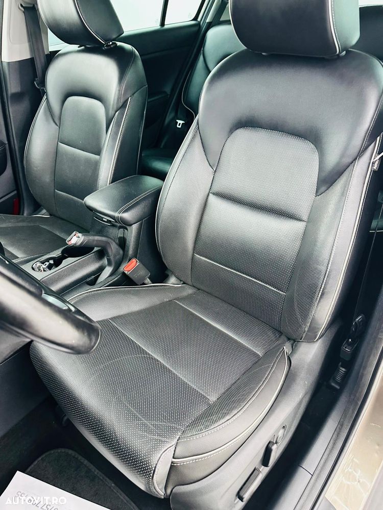 Kia Sportage 1.6 GDI 2WD DREAM-TEAM EDITION - 16