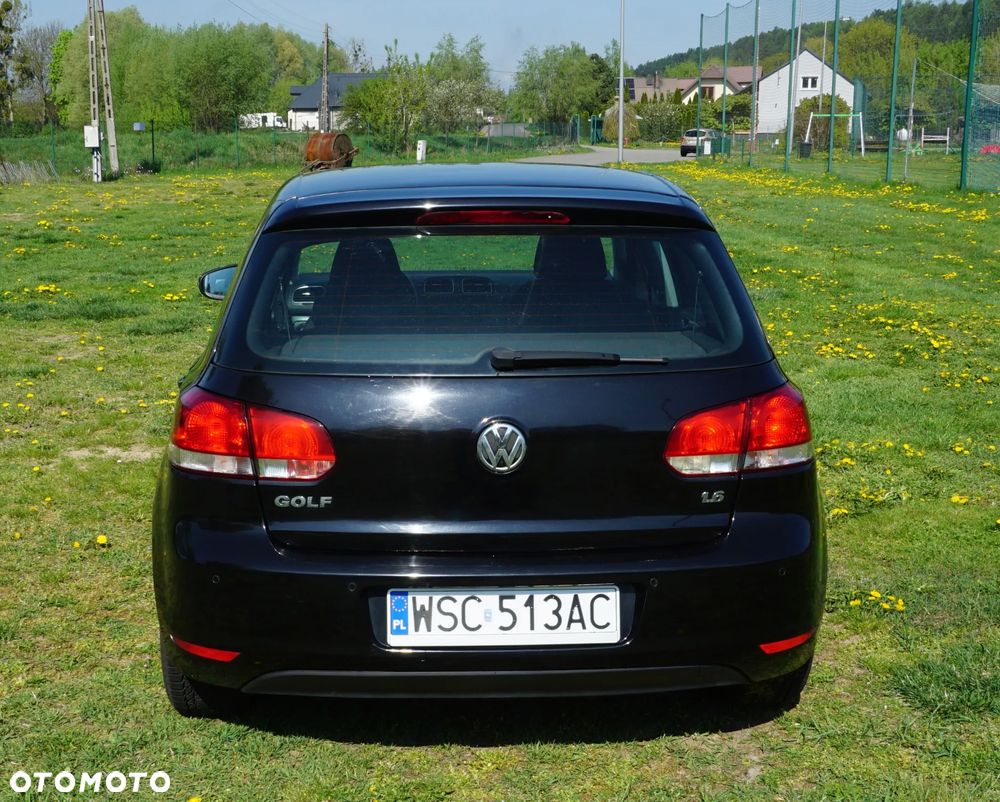 Volkswagen Golf - 8