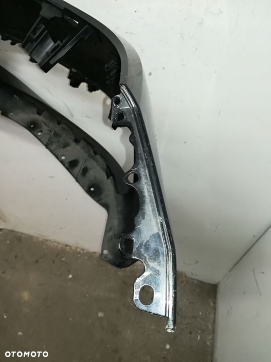 Zderzak przedni BMW 5 G30 - 6