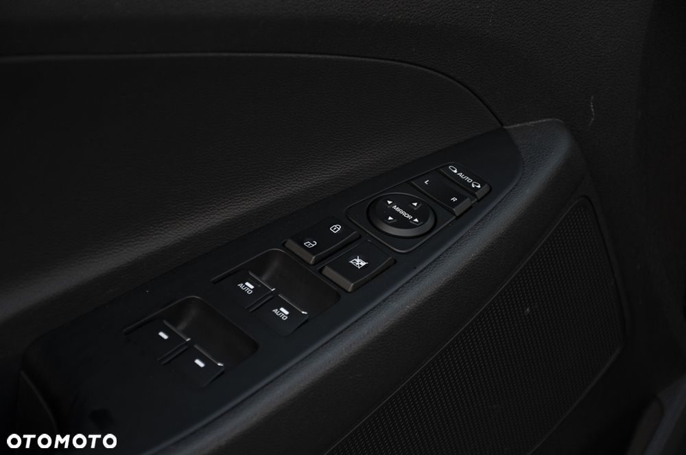 Hyundai Tucson 1.6 GDi 2WD DCT N Line - 36