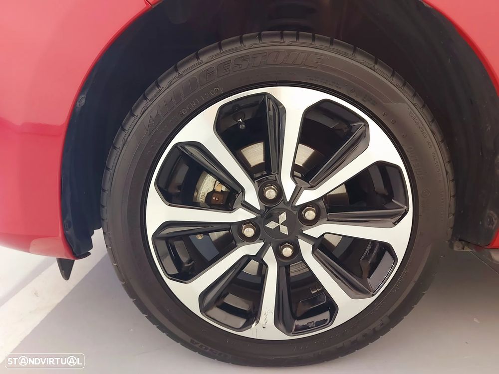 Mitsubishi Space Star 1.2 Intense - 26
