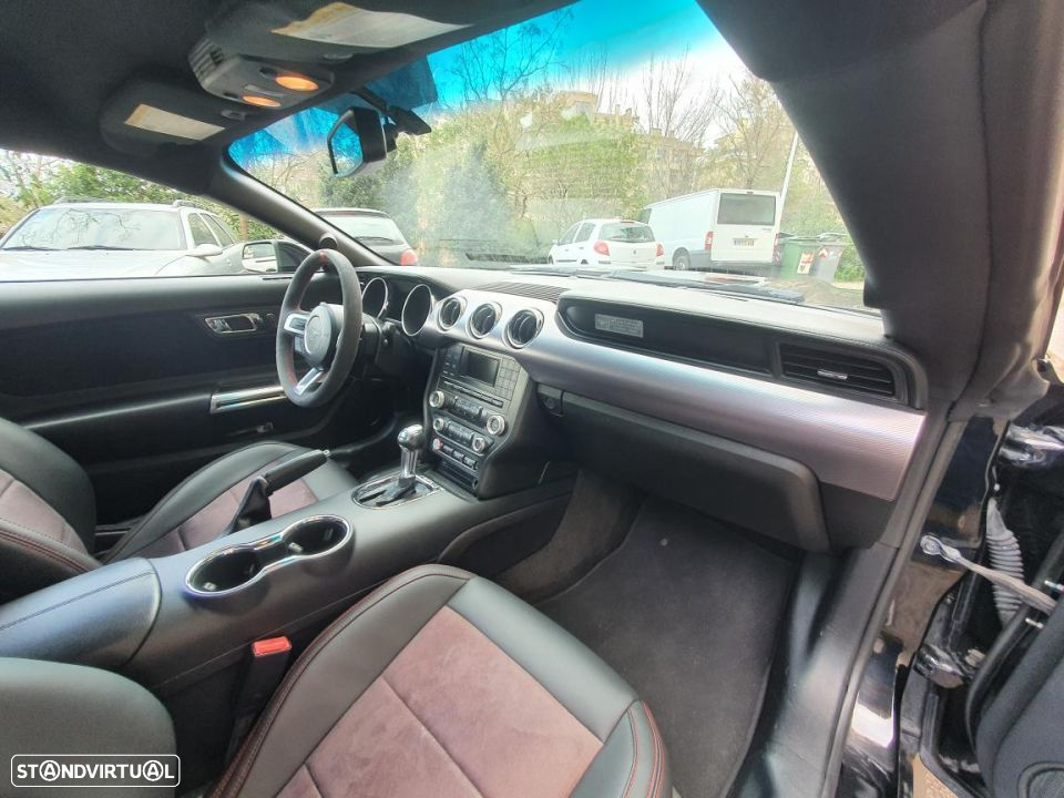 Ford Mustang 2.3i EcoBoost Aut. - 20