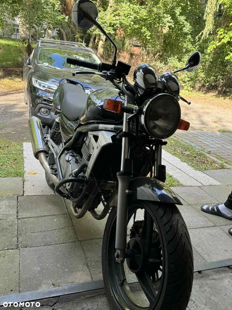 Kawasaki ER - 2