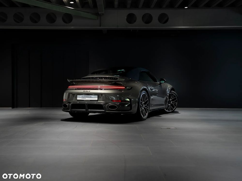 Porsche 911 Carrera Turbo S - 5