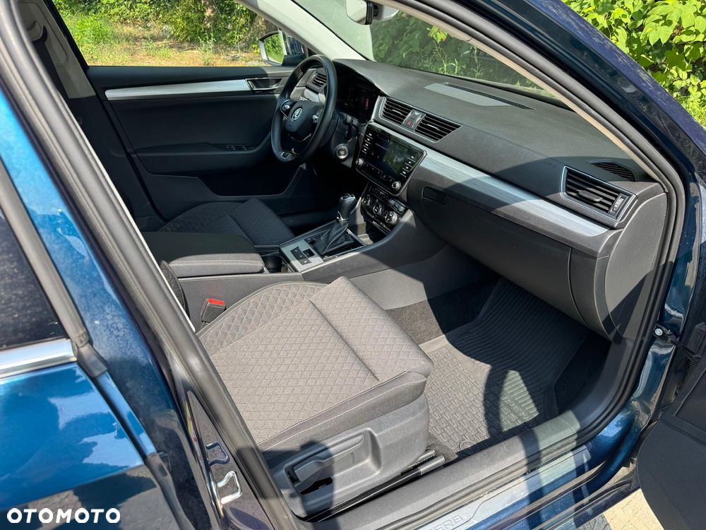 Skoda Superb 2.0 TDI SCR Ambition DSG - 13