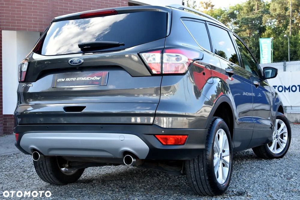 Ford Kuga 2.0 TDCi 4x4 Titanium - 19