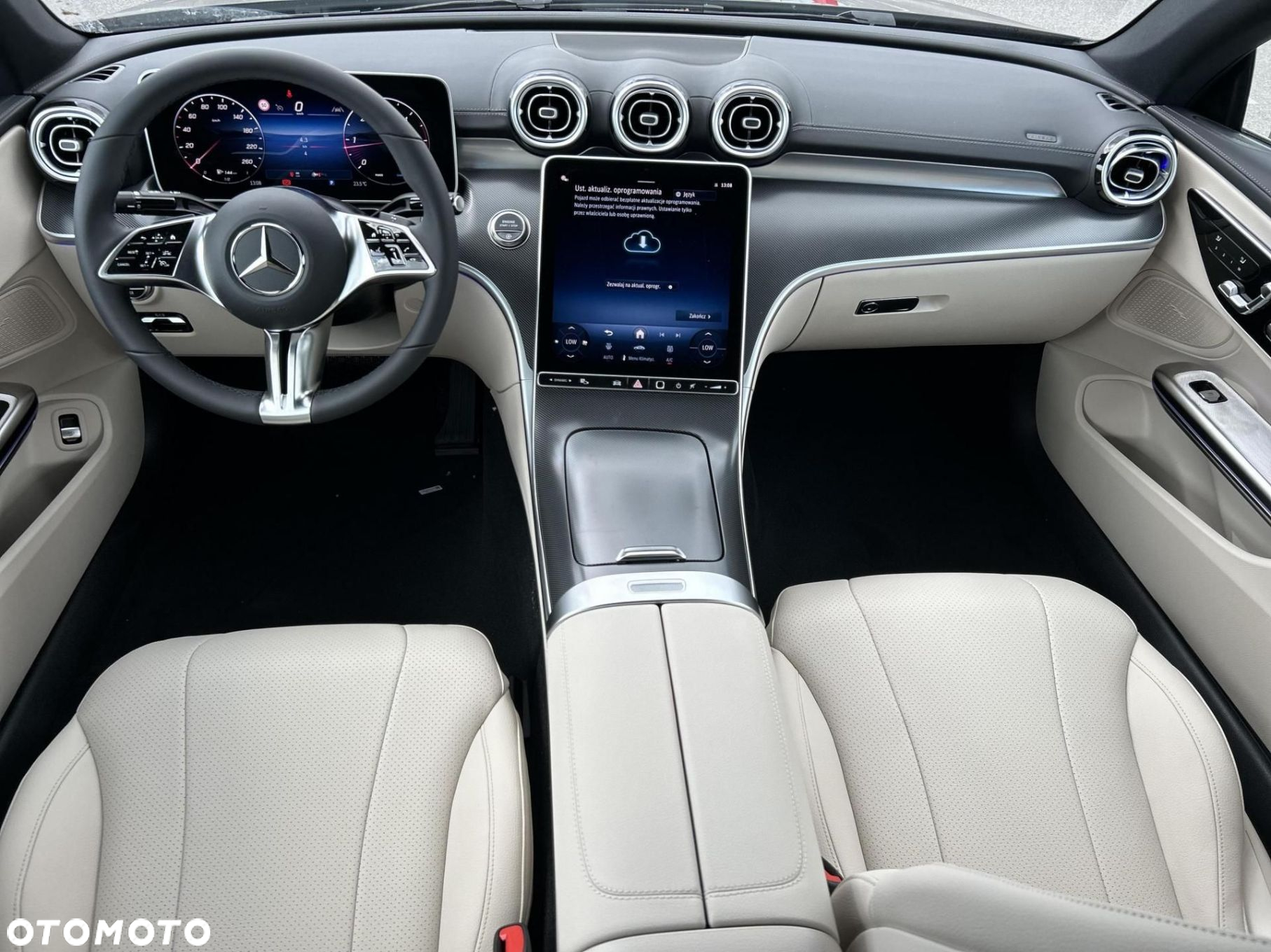 Mercedes-Benz CLE - 12