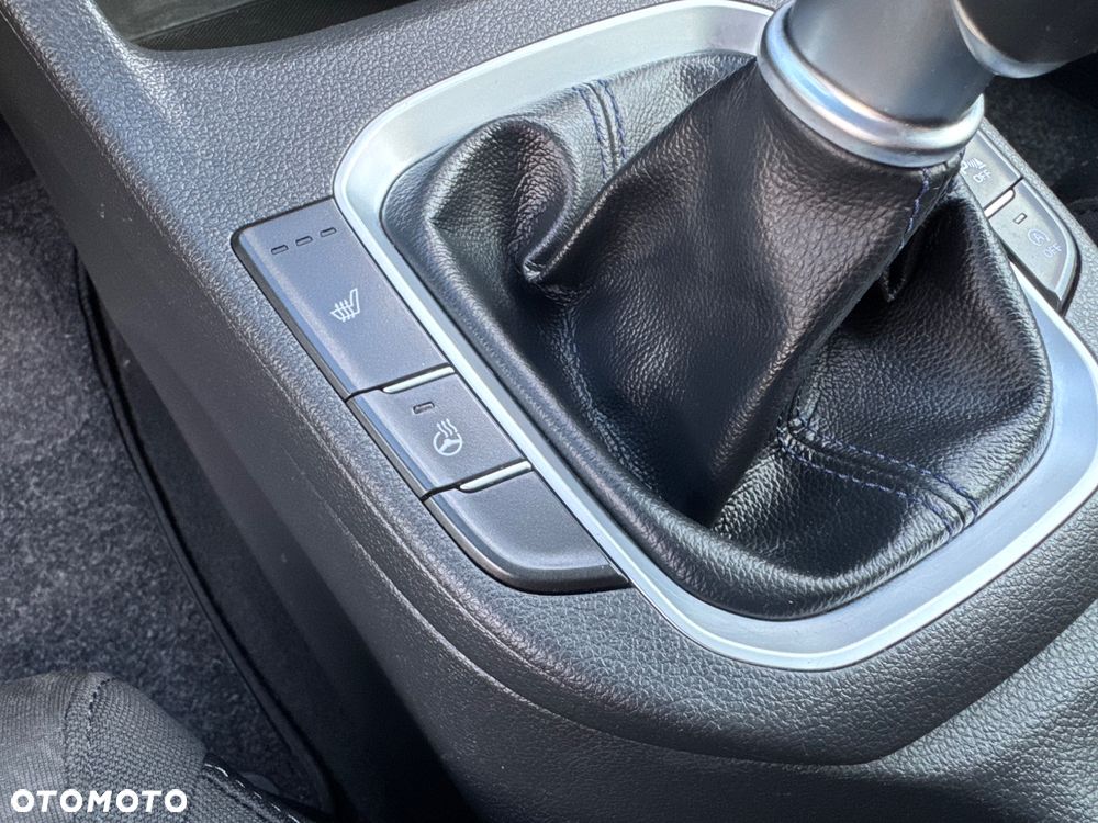 Hyundai i30 1.4 T-GDI YES!+ - 37