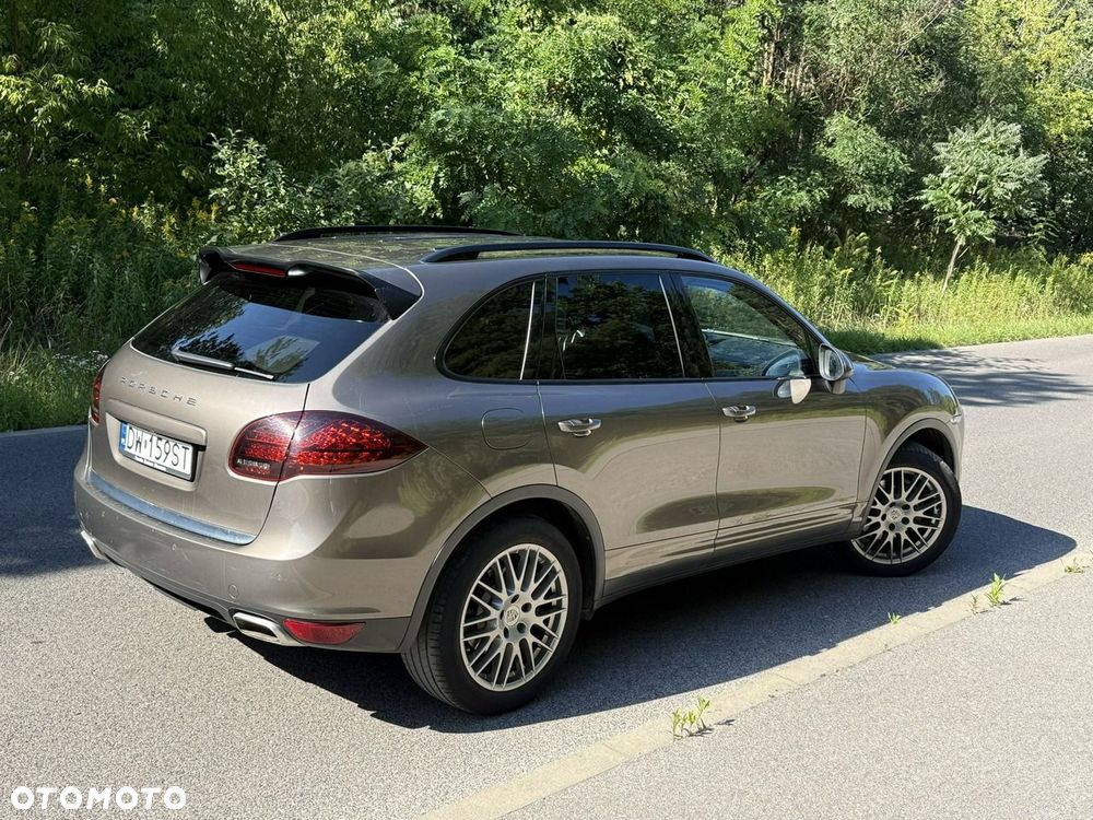 Porsche Cayenne Diesel Platinum Edition - 17
