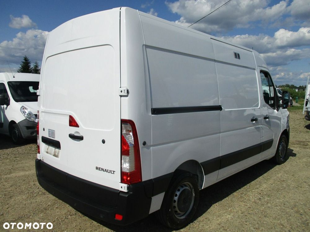 Renault Master - 3