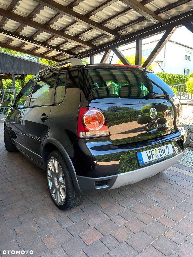 Volkswagen Polo Cross - 11