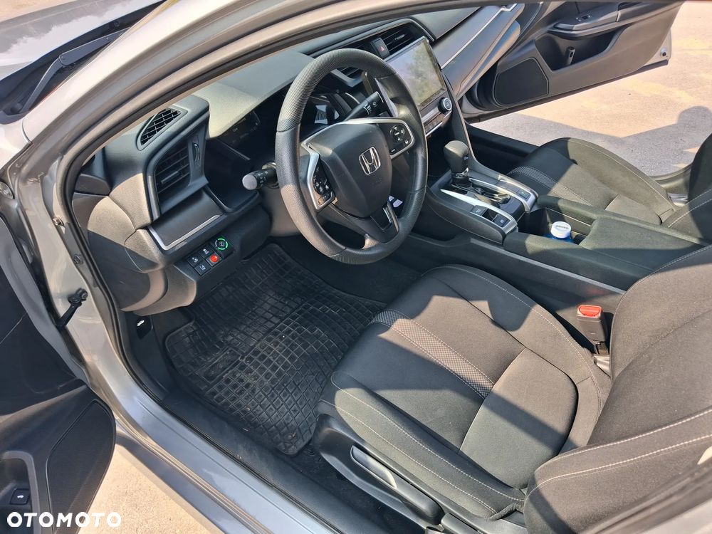 Honda Civic - 10