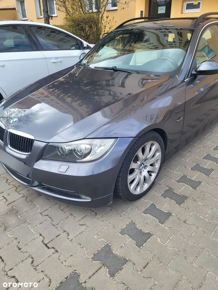 BMW Seria 3 330d - 2