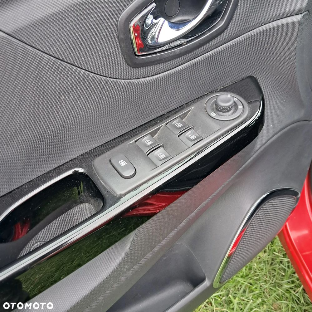 Renault Captur 1.5 dCi Energy Intens - 20