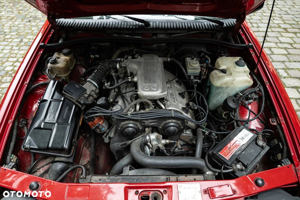 Alfa Romeo 75 - 29