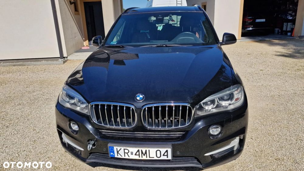 BMW X5 xDrive40d - 11