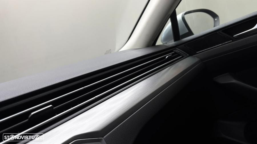 VW Passat Variant 1.6 TDI (BlueMotion ) DSG Trendline - 18