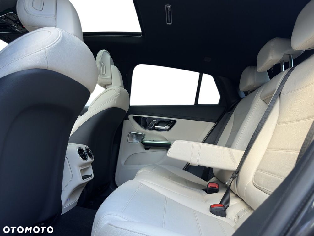 Mercedes-Benz GLC 450 d mHEV 4-Matic AMG Line - 11