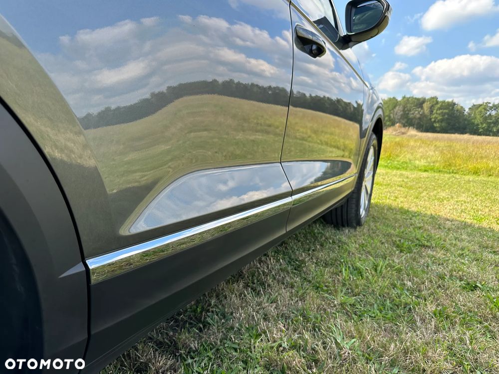 Volkswagen T-Roc 1.5 TSI Style DSG - 22