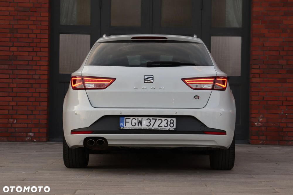 Seat Leon 2.0 TDI DPF Start&Stop DSG FR - 14