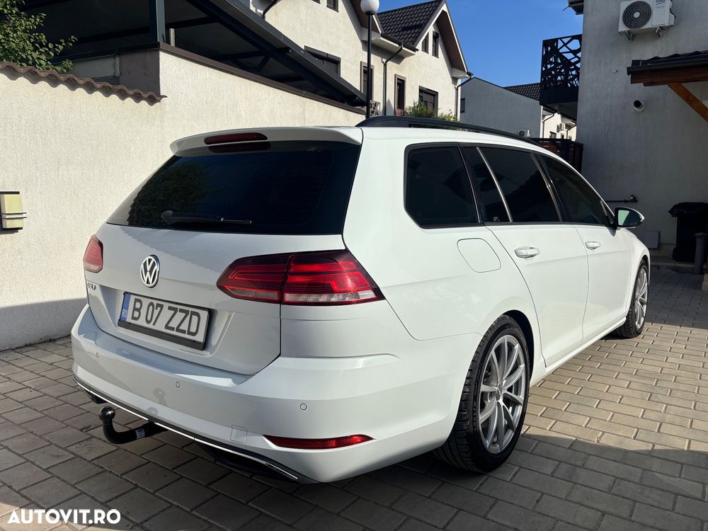 Volkswagen Golf - 3