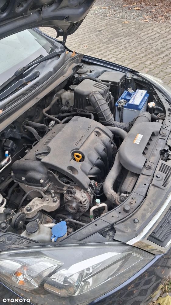 Kia Ceed 1.6 Comfort + - 10