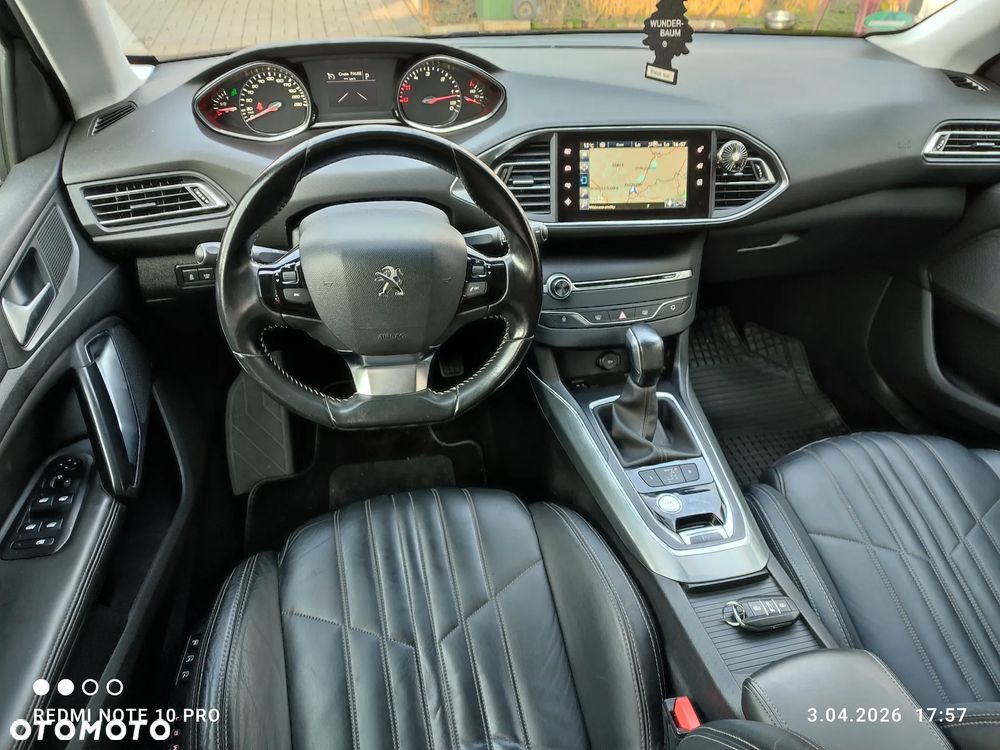 Peugeot 308 BlueHDi 150 Automatik Stop & Start Niveau 2 Business-Line - 17