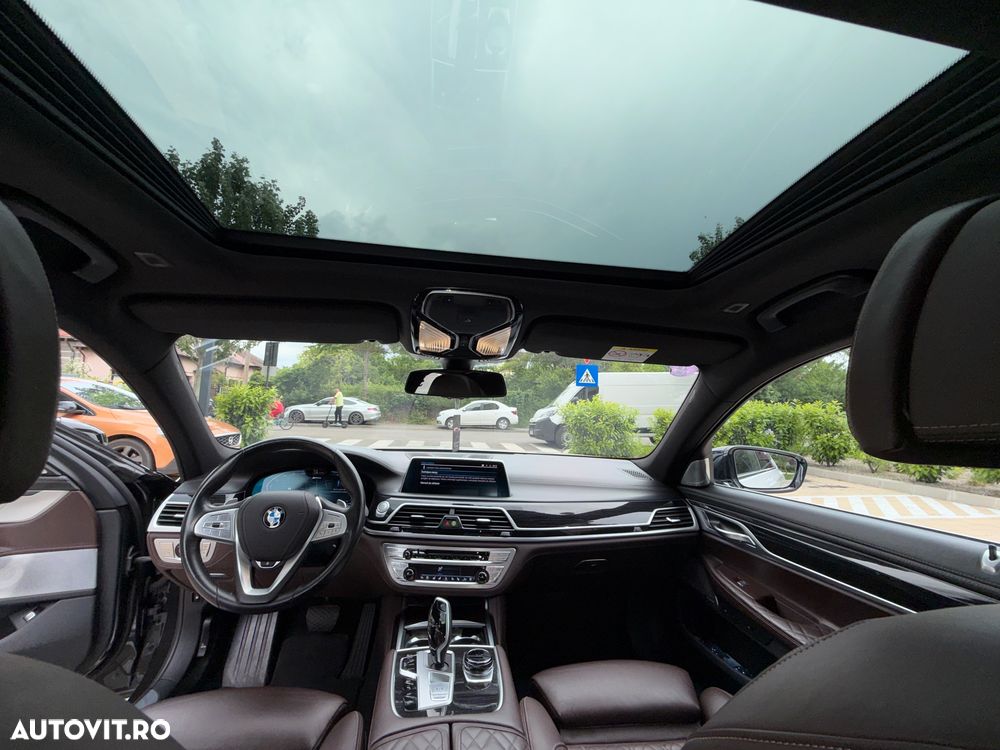 BMW Seria 7 745Le AT PHEV - 8