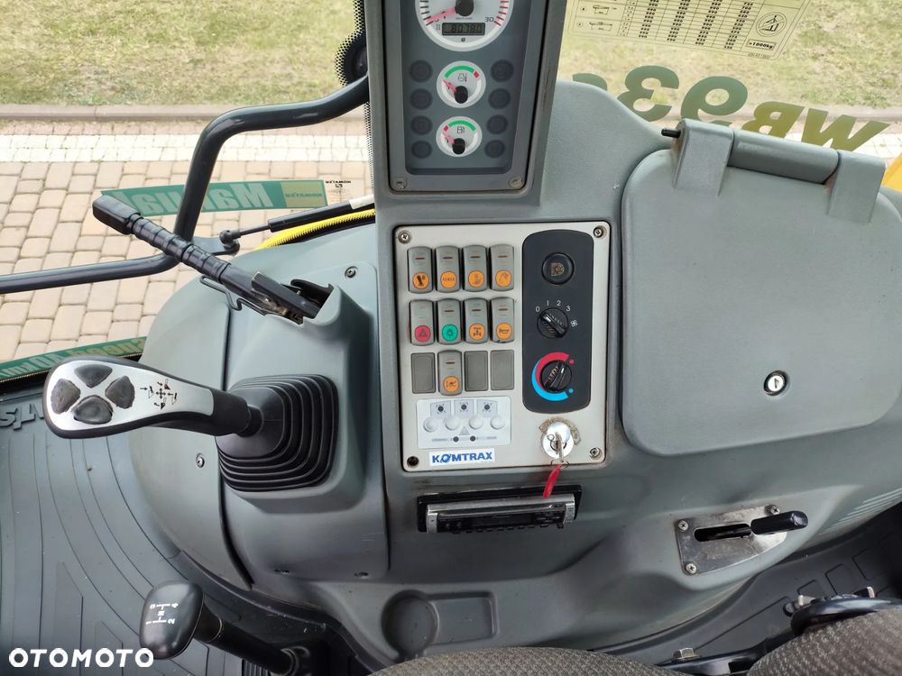 Komatsu Komatsu WB93 S5 / RÓWNE KOŁA / SPROWADZONA / KOPARKO-ŁADOWARKA / - 18