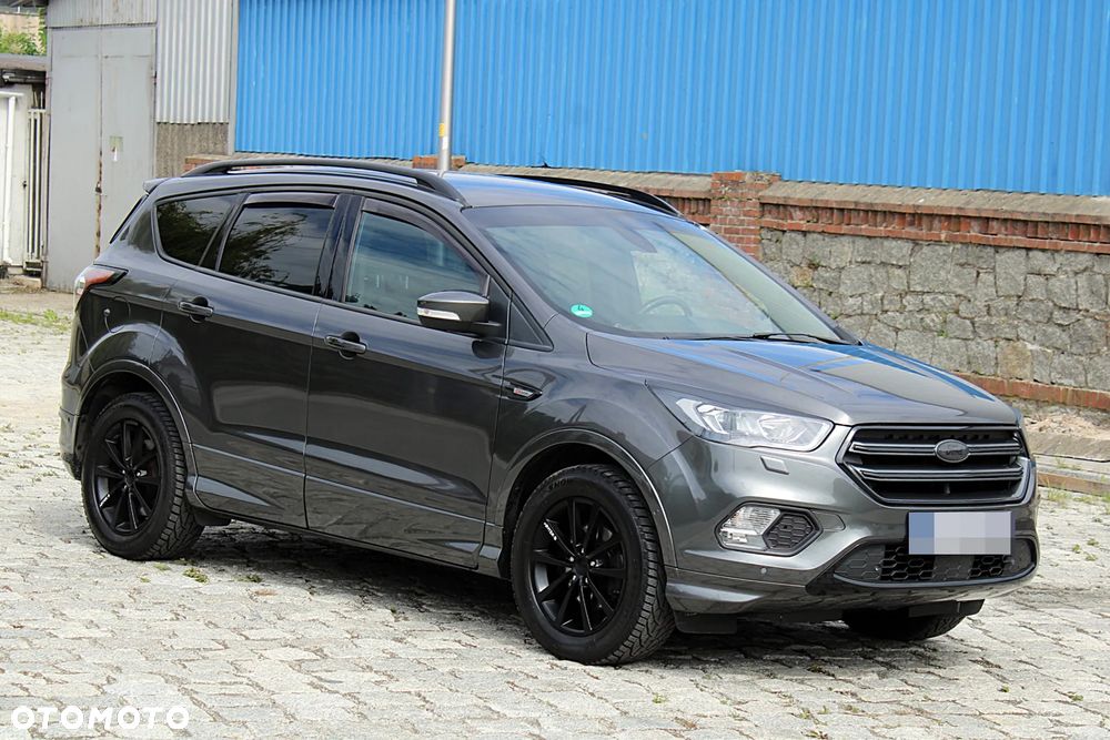 Ford Kuga - 2
