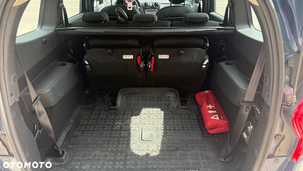 Dacia Lodgy 1.6 SCe Laureate S&S - 7