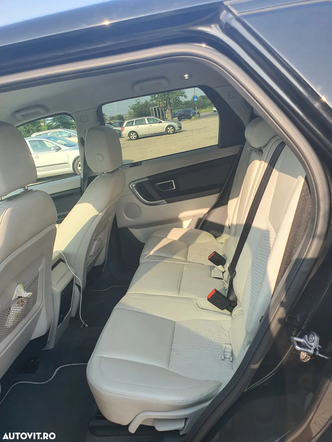 Land Rover Discovery Sport 2.0 l TD4 HSE Luxury Aut. - 7
