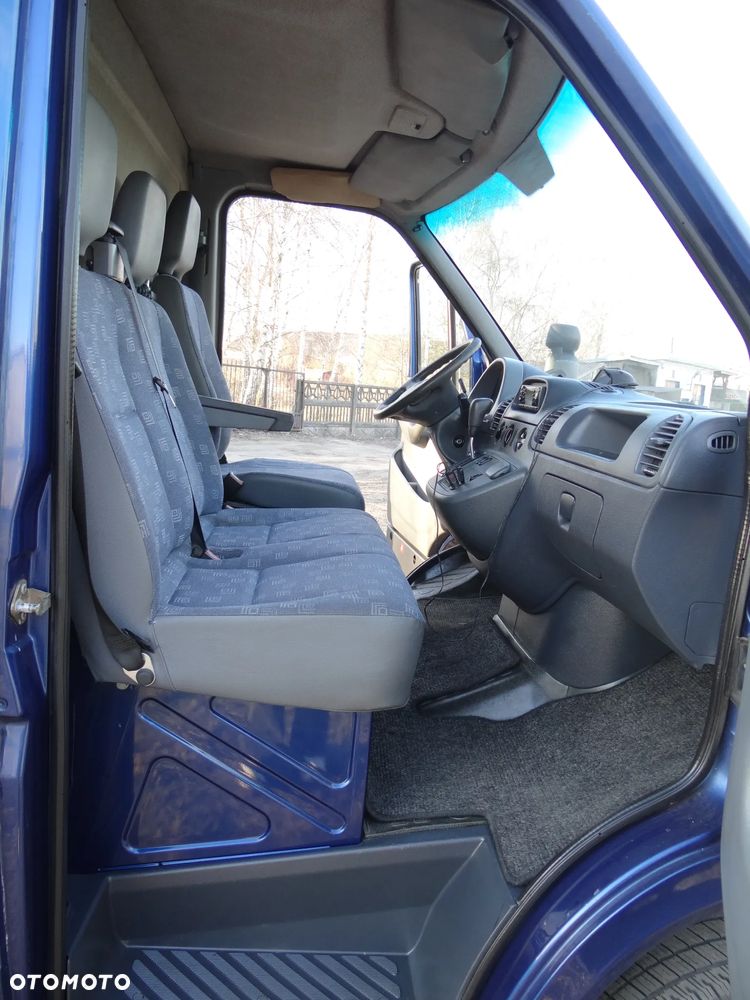 Mercedes-Benz SPRINTER - 18