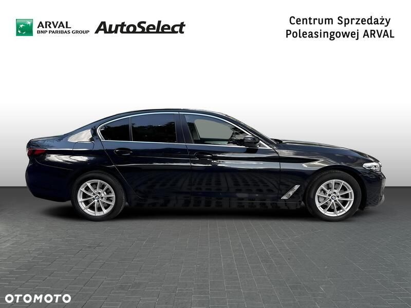 BMW Seria 5 530i xDrive mHEV - 7