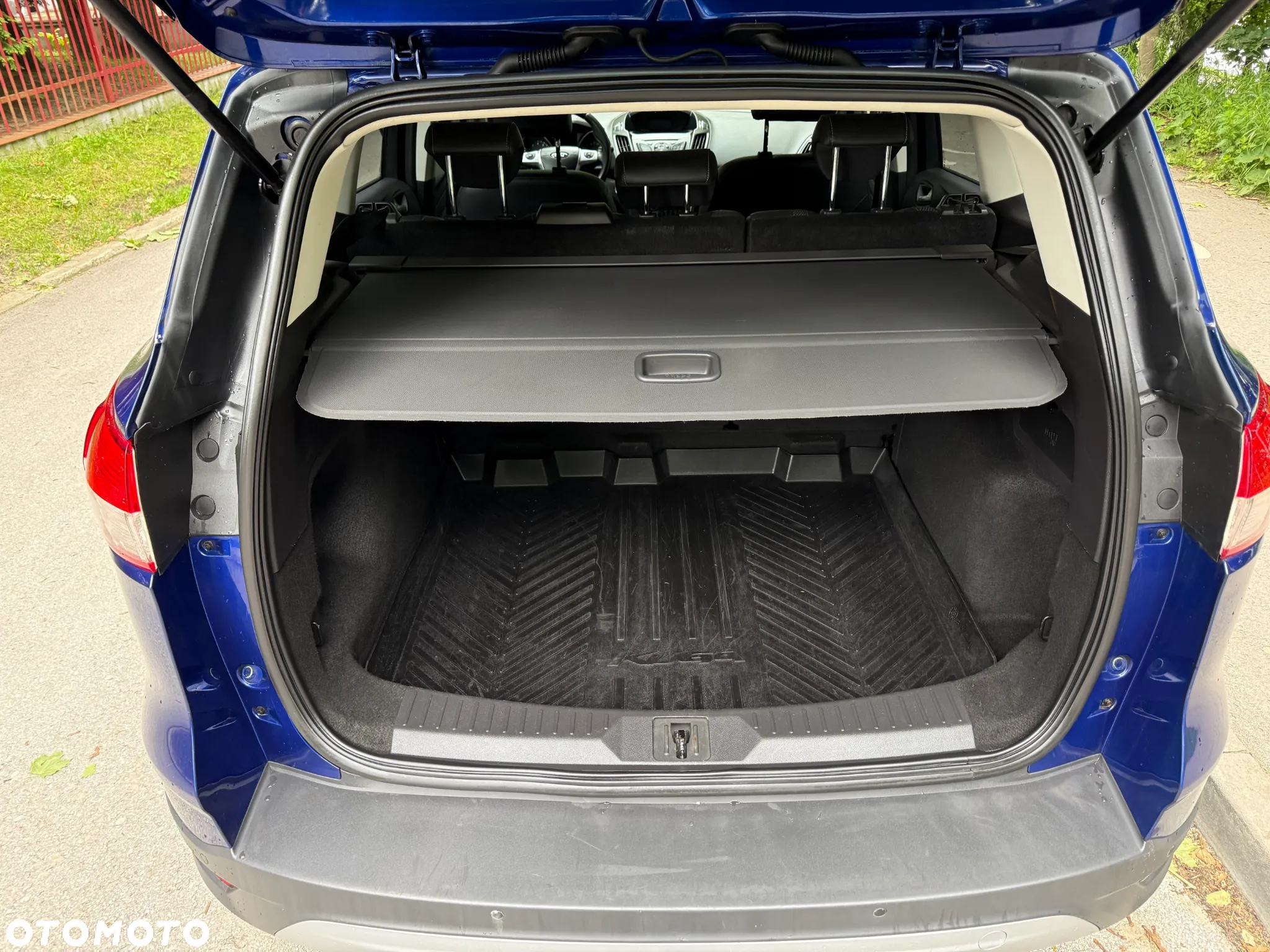 Ford Kuga 1.5 EcoBoost 2x4 Titanium - 10