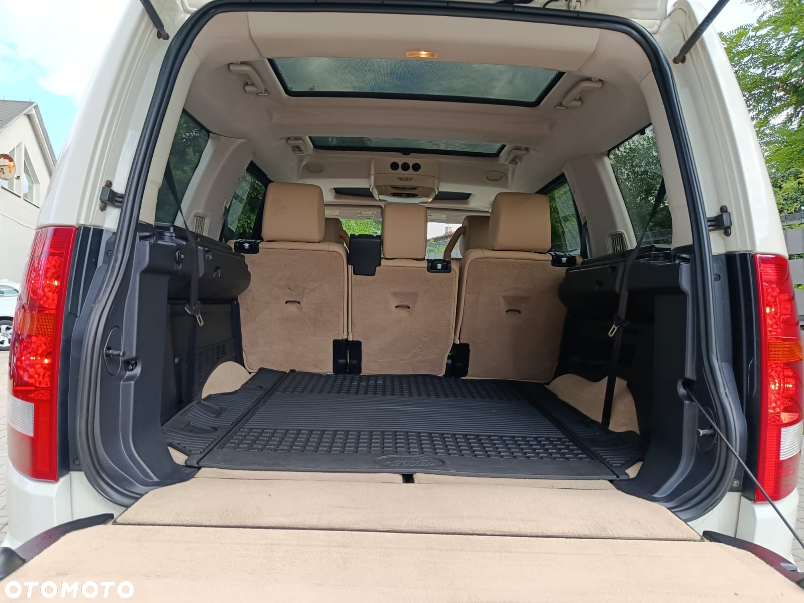 Land Rover Discovery III 4.4 V8 SE - 35