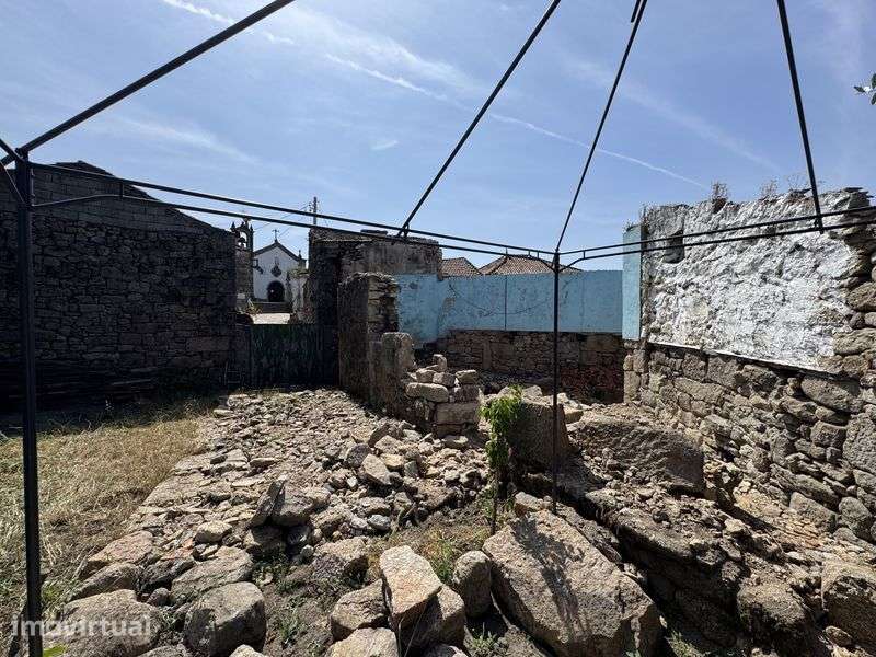 MORADIA PARA RECONSTRUIR - Grande imagem: 4/7