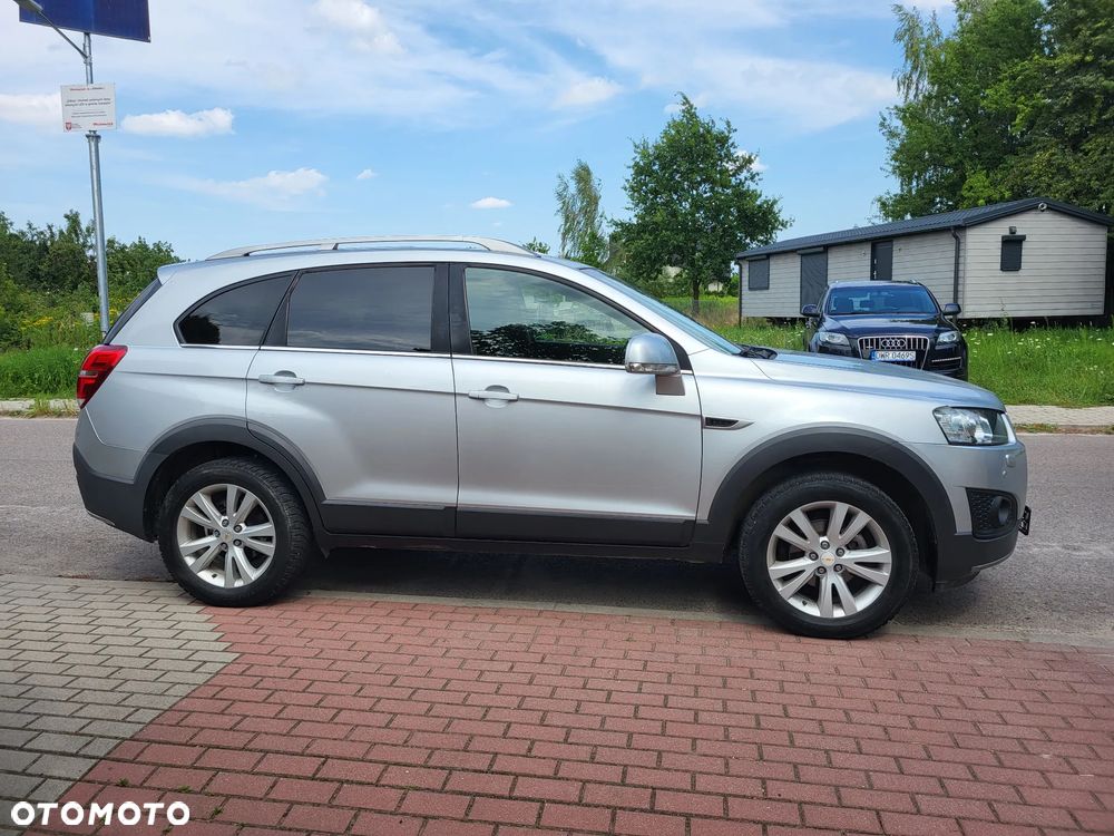 Chevrolet Captiva 2.4 AWD Automatik LT+ - 12