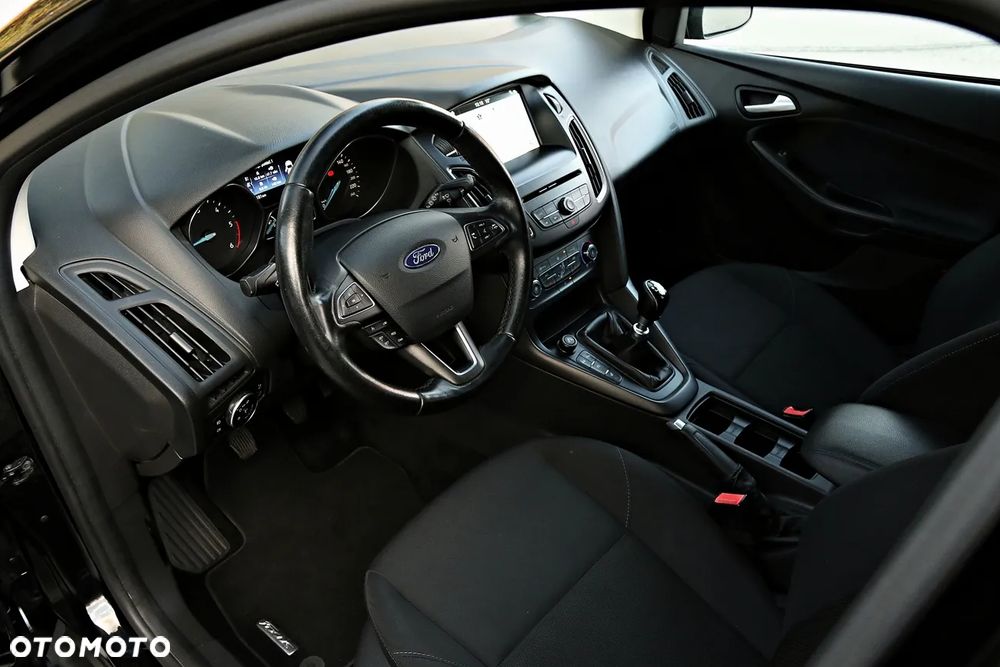 Ford Focus 1.5 EcoBlue STart-Stopp-System TREND - 25