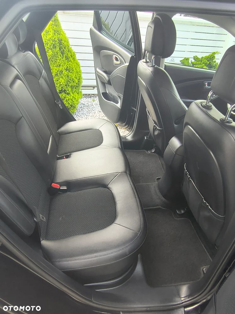 Hyundai ix35 2.0 4WD Premium - 9